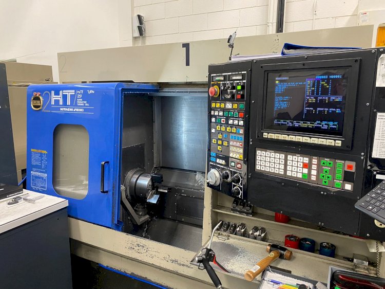 HITACHI SEIKI Hi Tech 25R lathe