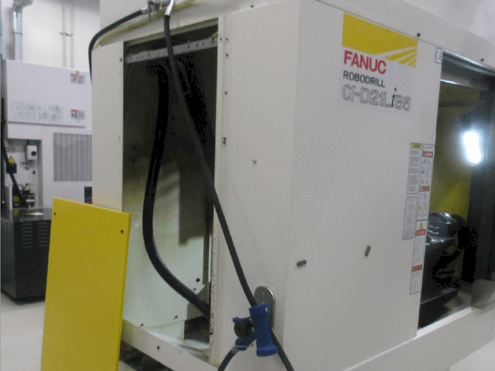 FANUC ROBODRILL Alpha D21LiB5 Vertical Machining Center